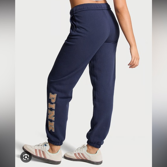 PINK fleece campus sweatpants - Picture 4 of 5